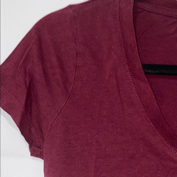 F21 Burgundy V-Neck Shirt - Picture 2 of 2